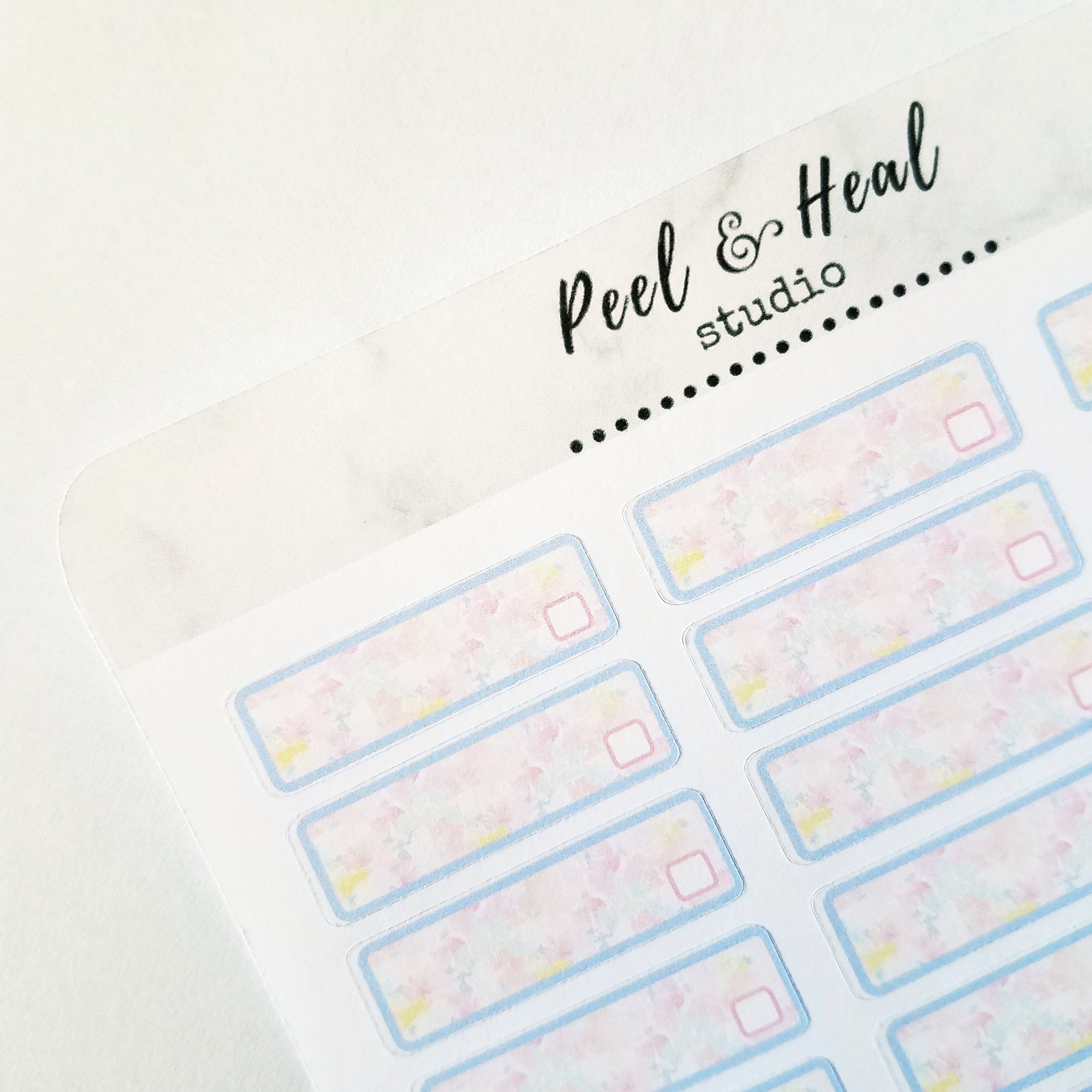 Pastel Floral Check-Boxes